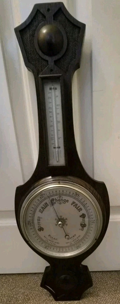 Vintage Wood  carved  Barometer0