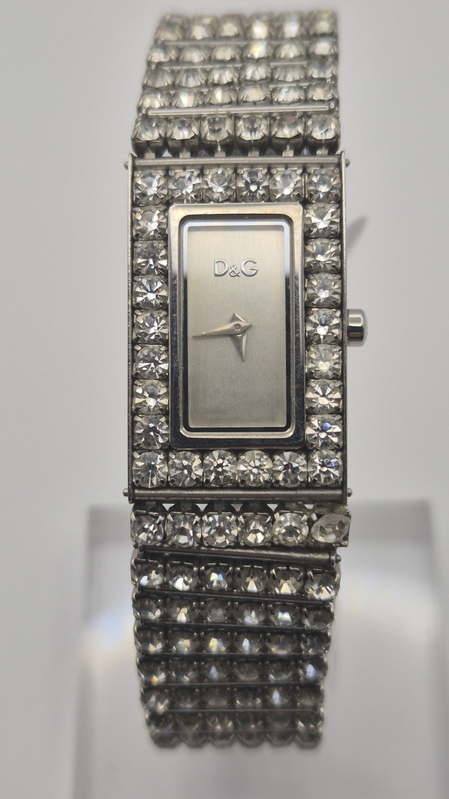 D&G Dolce & Gabbana Ladies rectangular watch1