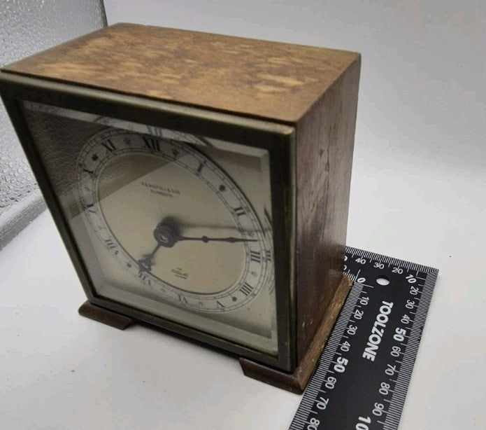 Elliott Of London Wood Cased Mantel Clock In Working Order9