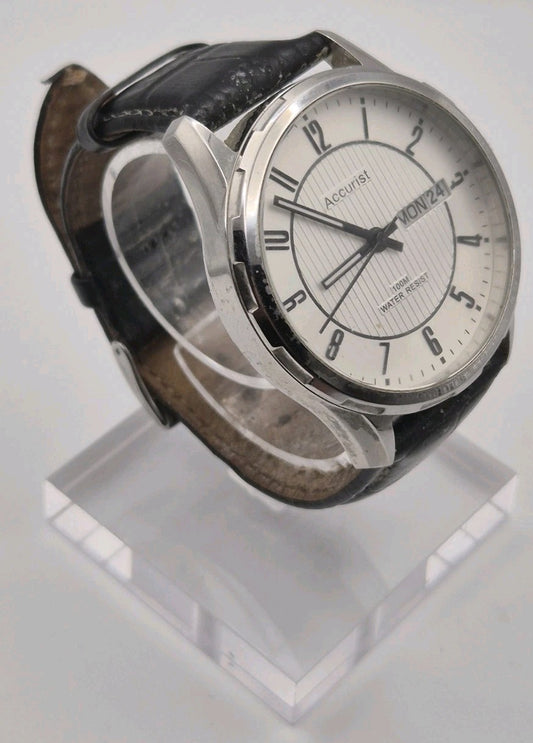 Accurist Men’s Analogue Day/Date Quartz Black Leather Strap Watch 1U05 MS990W1