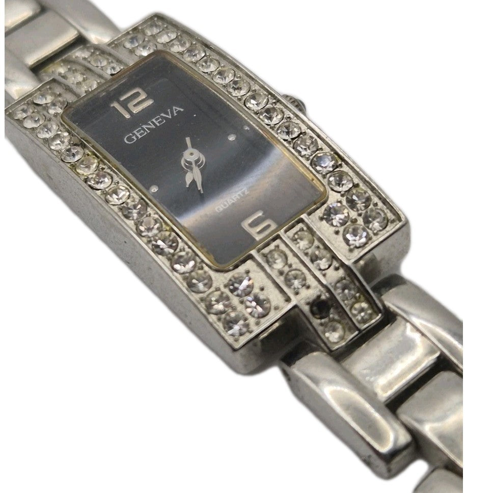 Geneva women's silvertone quartz watch4
