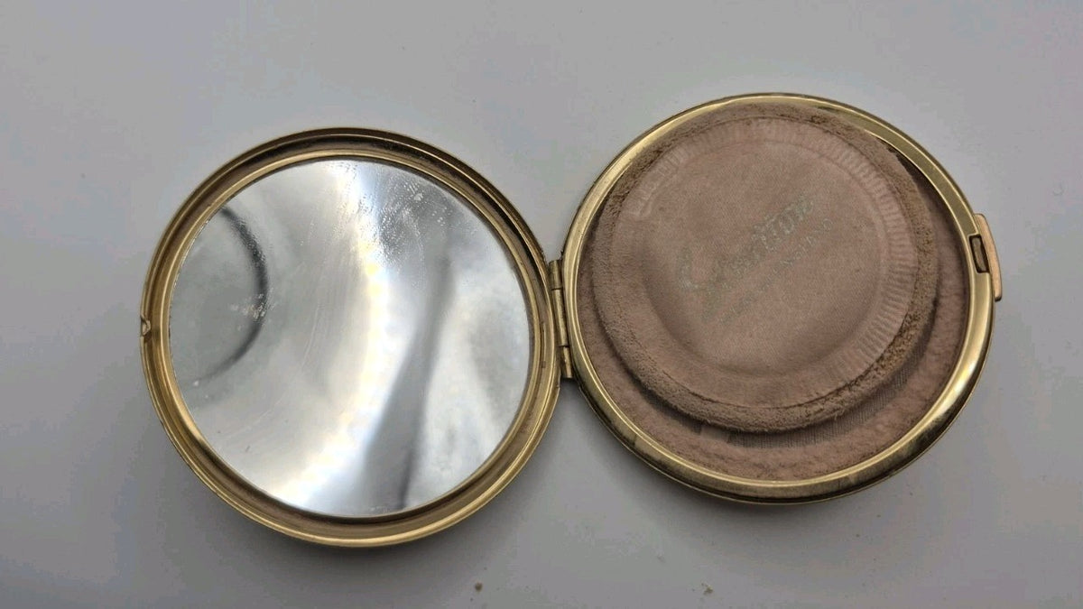 Vintage Stratton Powder Compact, Stratton Accessories, Stratton Powder Compact2