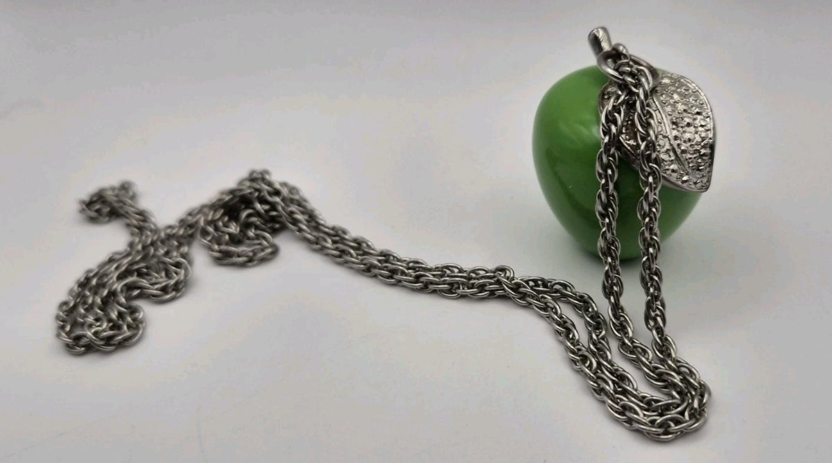 vintage green enamel and silvertone apple pendant necklace0
