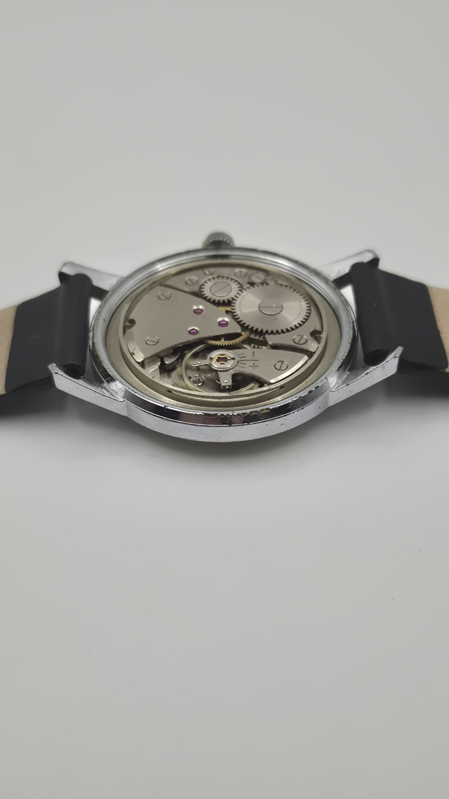Avia  Mens Olympic  Swiss Made Vintage Mechanical Watch17