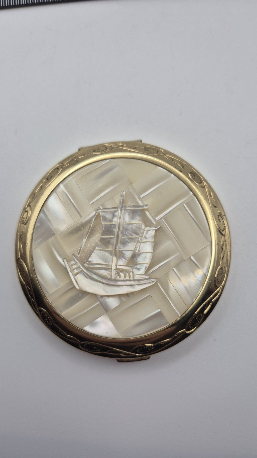 Vintage Mother of Pearl ship compact mirror1