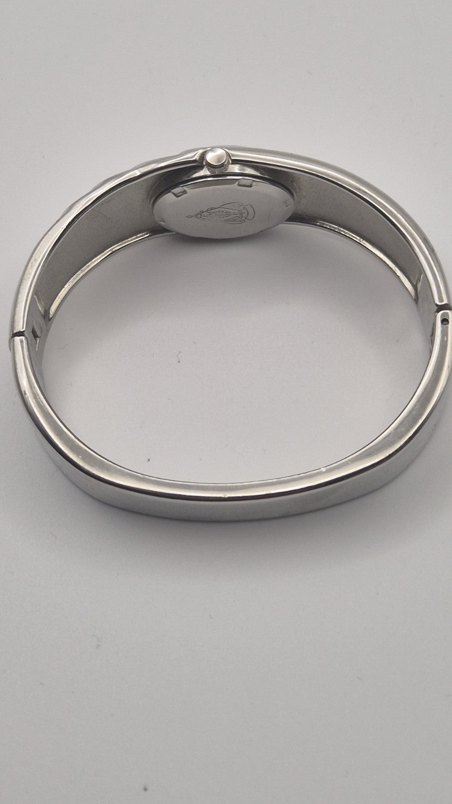 gucci bangle watch woman4
