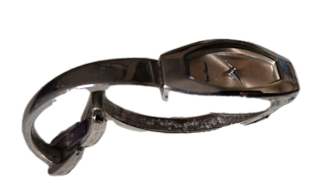 Ladies Yves Renoir Quartz Wristwatch1