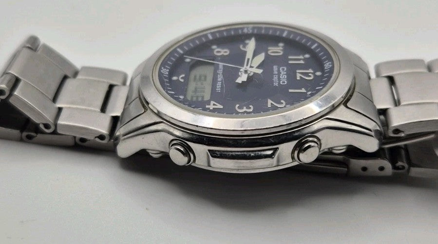 Casio Wave Ceptor WVA-210 wristwatch3
