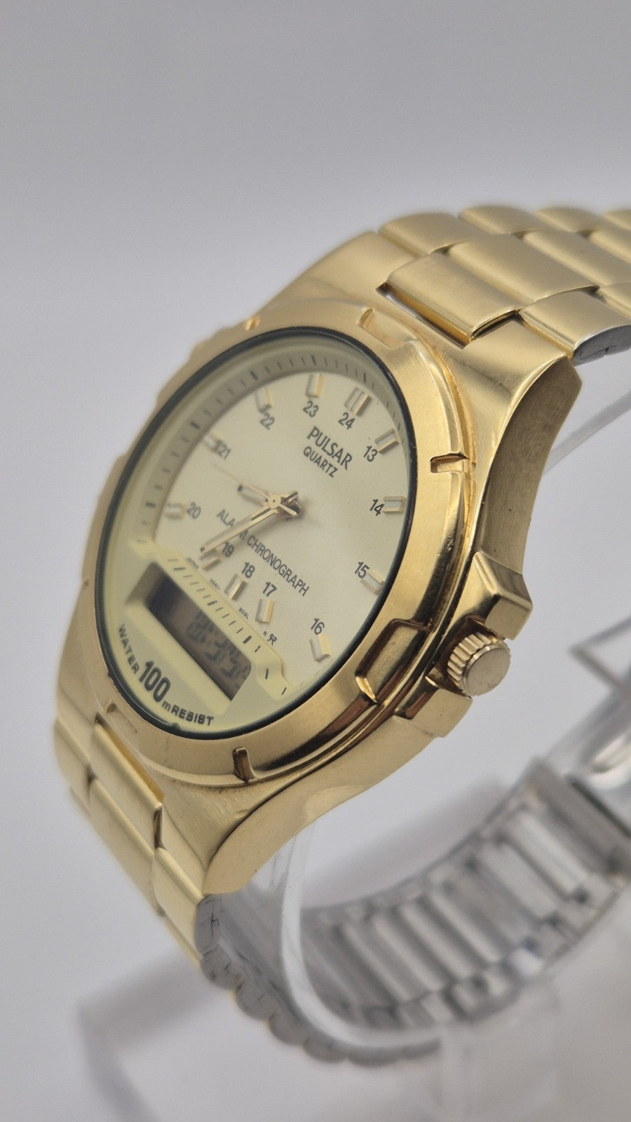 Vintage Men’s Pulsar Analog Digital Chronograph Watch V041-90308