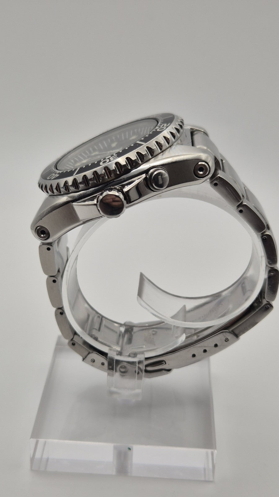 Seiko Kinetic Diver 200m watch 5M62-0BL011