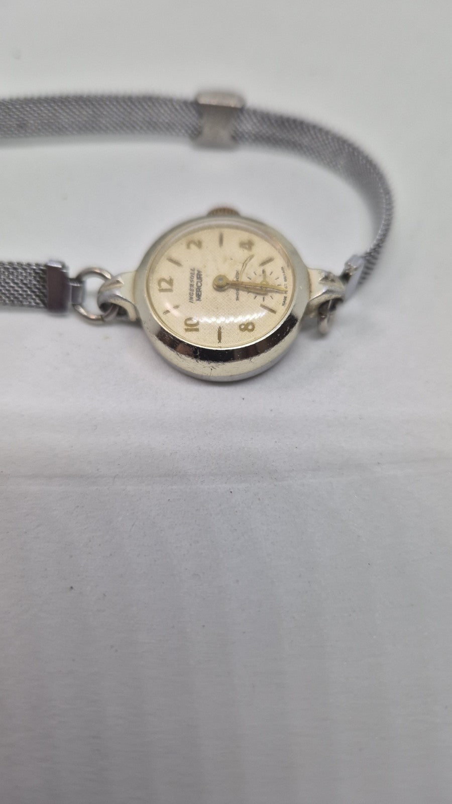 Vintage Ingersoll Mercury  Ladies Mechanical  with Seconds Hand Untested Watch1