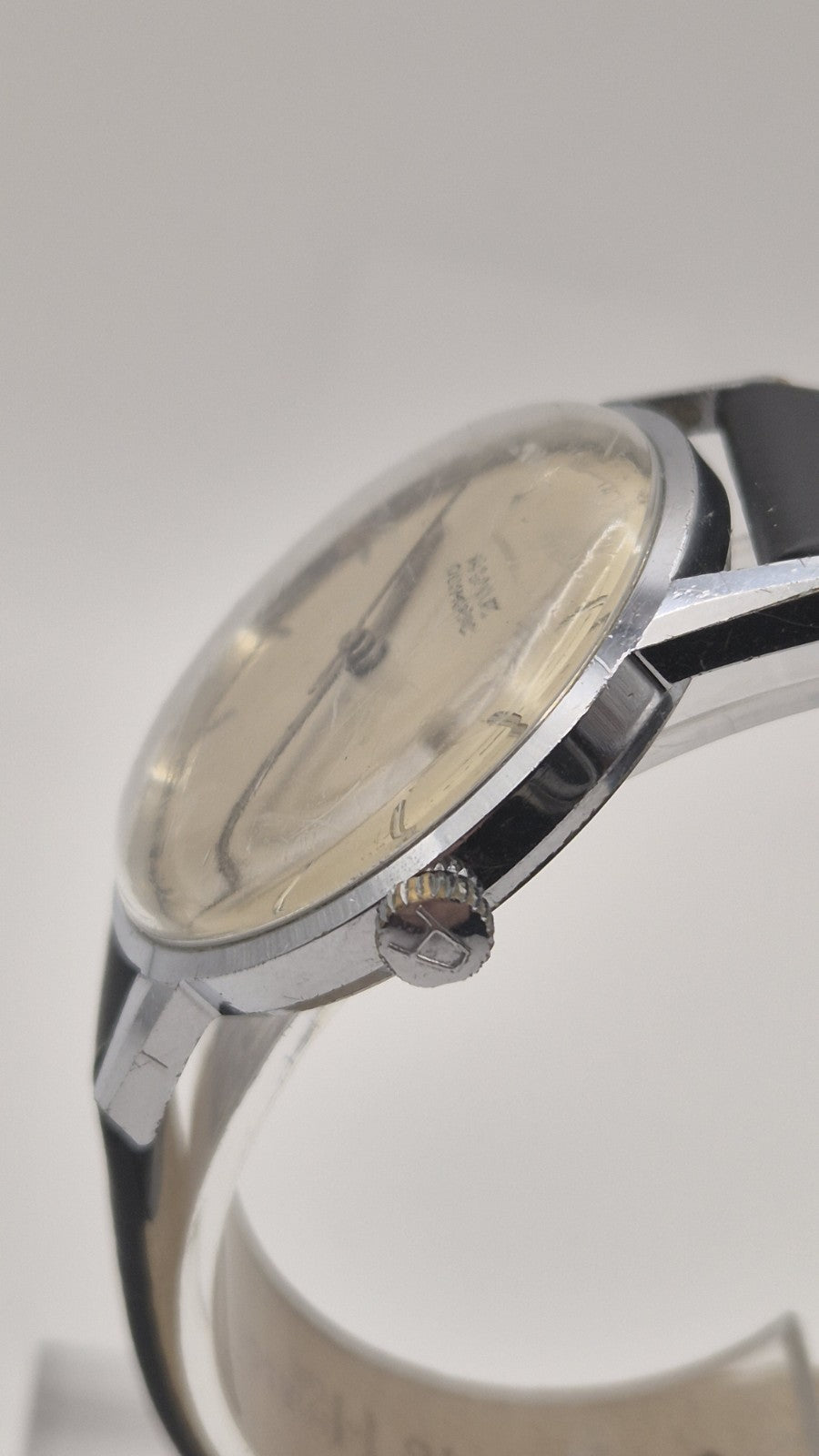 Avia  Mens Olympic  Swiss Made Vintage Mechanical Watch9