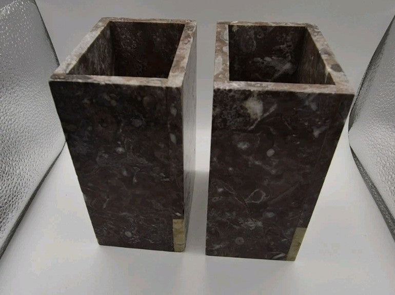 Art Deco marble mantel clock set with matching garniture vases14
