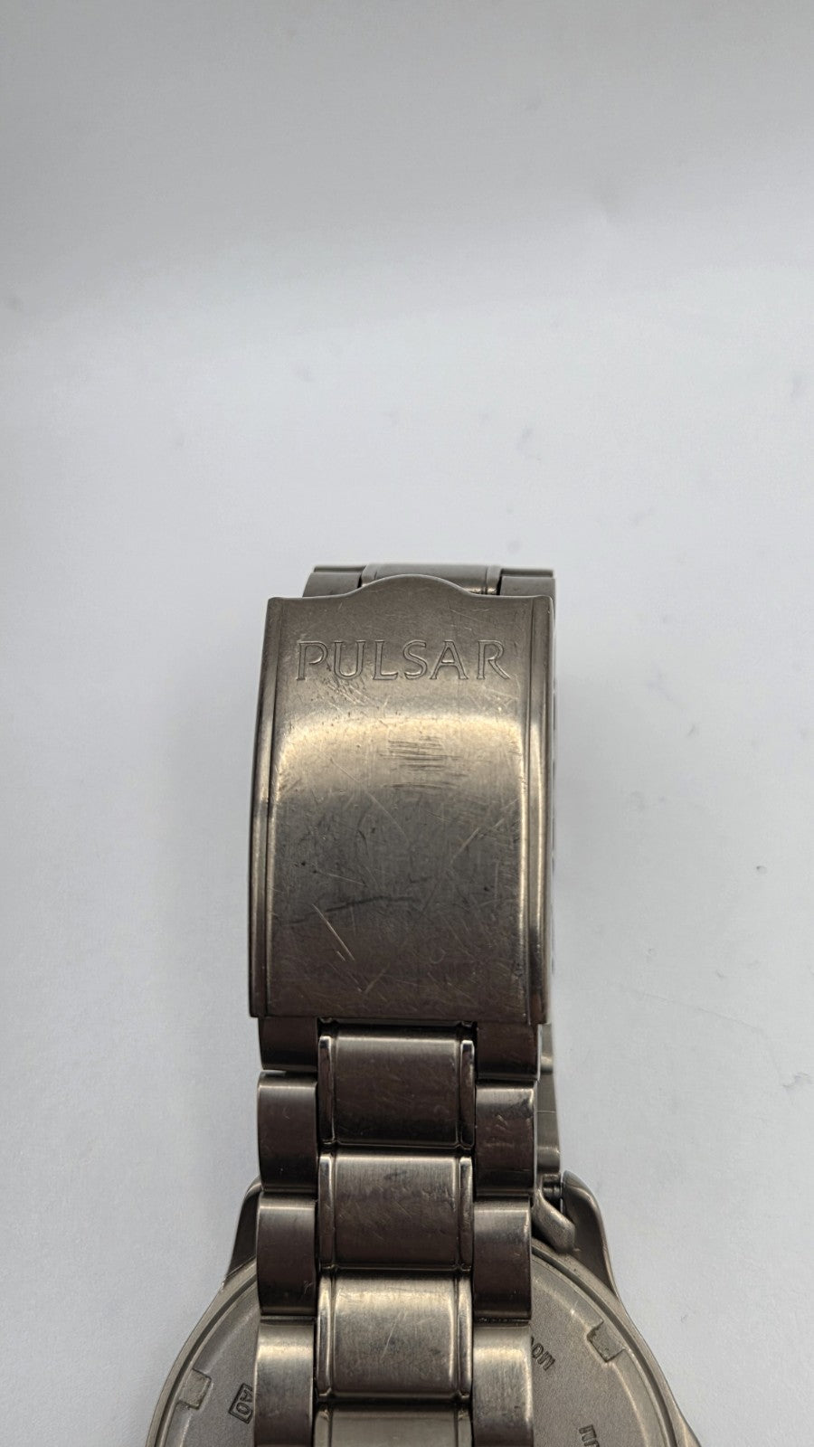 vintage Mens Pulsar Titanium VX42-X065  quartz watch  6