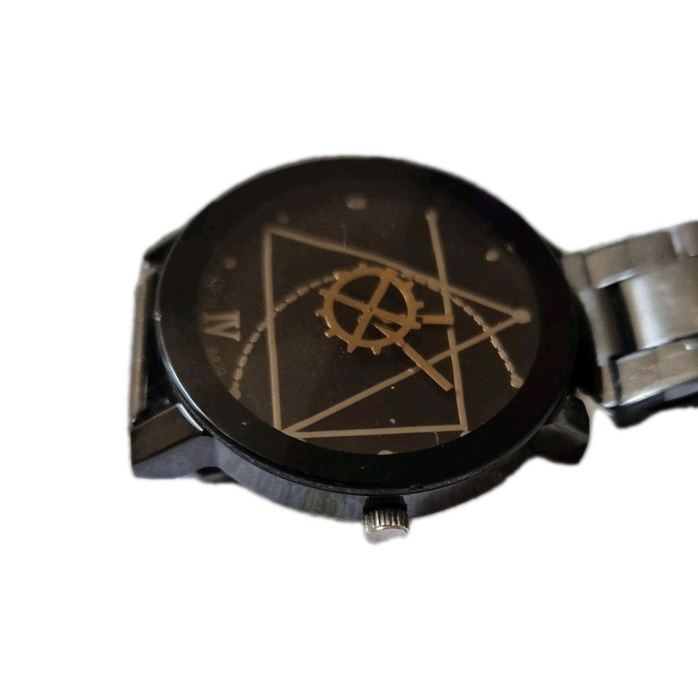 Geometric Designed JWH Black/Gold Tone Faceted  Watch12
