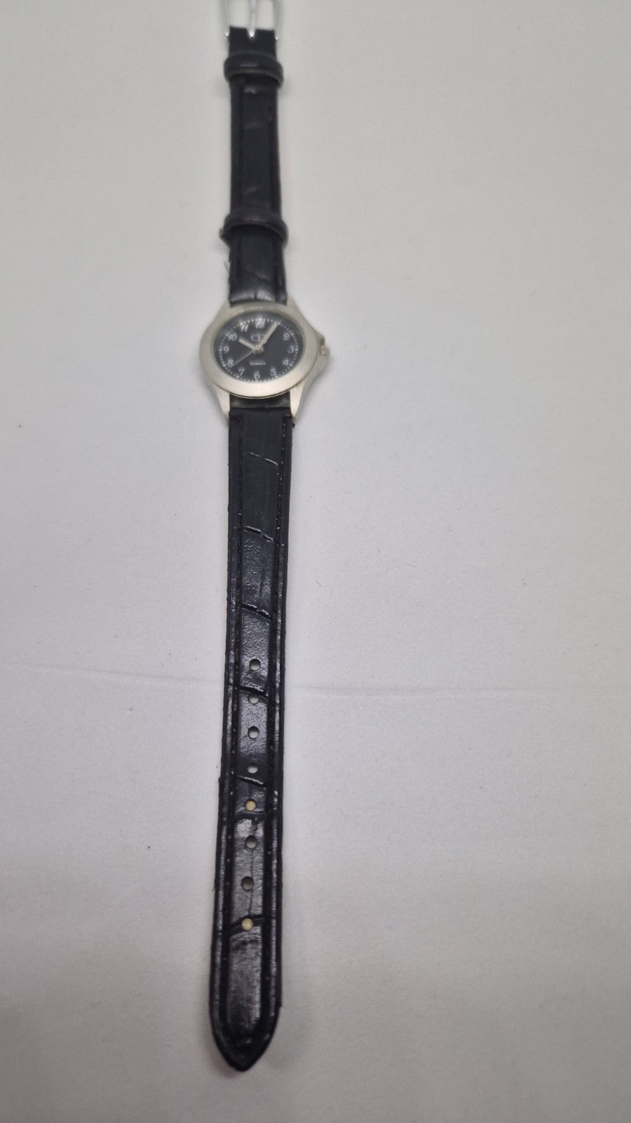 Ladies QUARTZ Watch1
