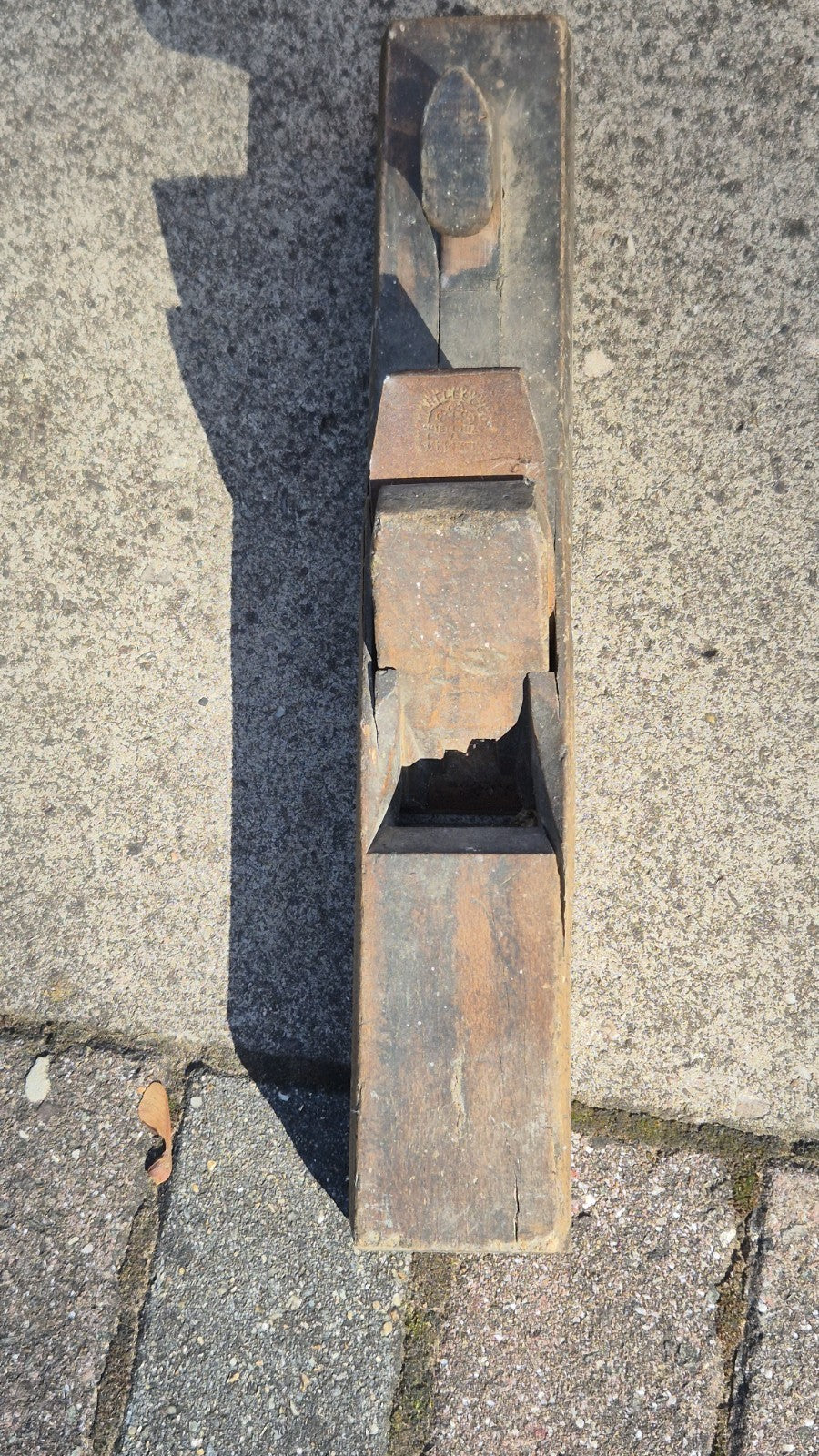 Vintage Carpenters Wooden Box And wooden plane12