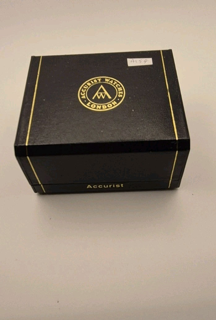 Accurist Chronograph MB359 Mens Watch11