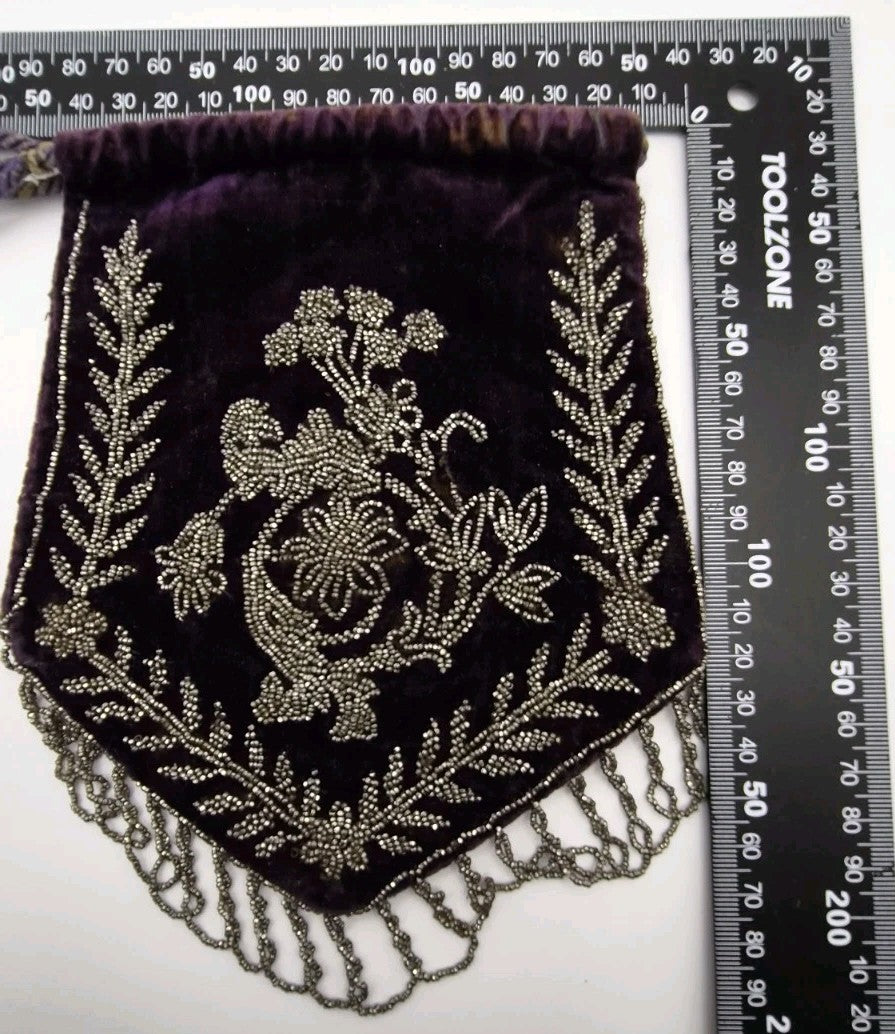 antique Victorian drawstring reticule9