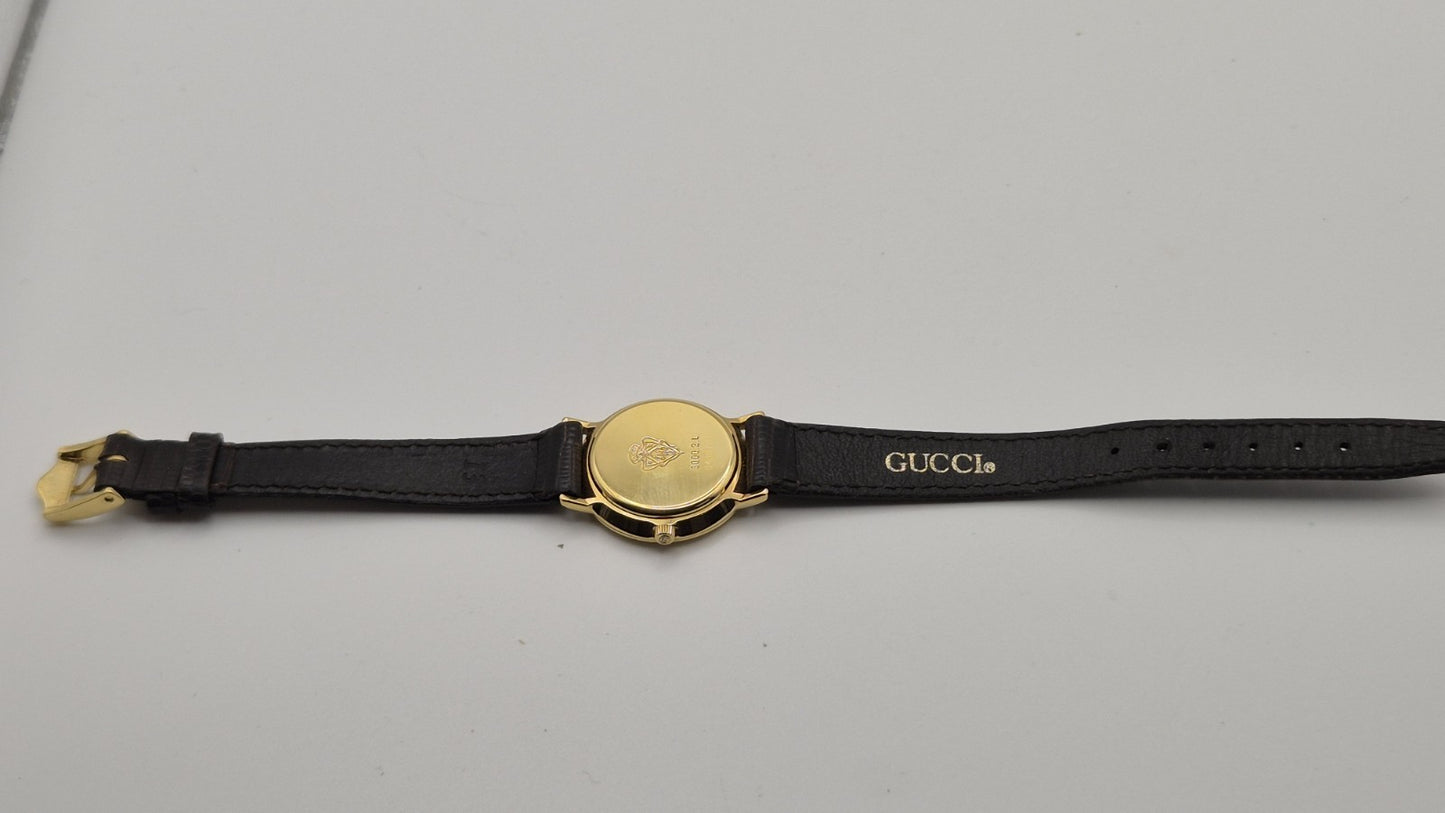 GucciGold 3000.2.L A new strap and a new battery20
