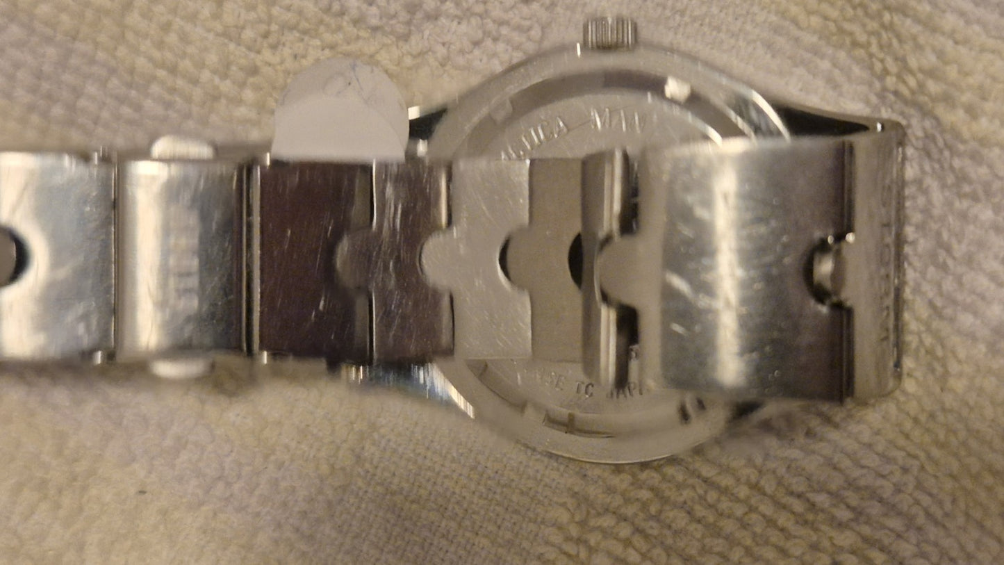Vintage Storm Quartz Watch11
