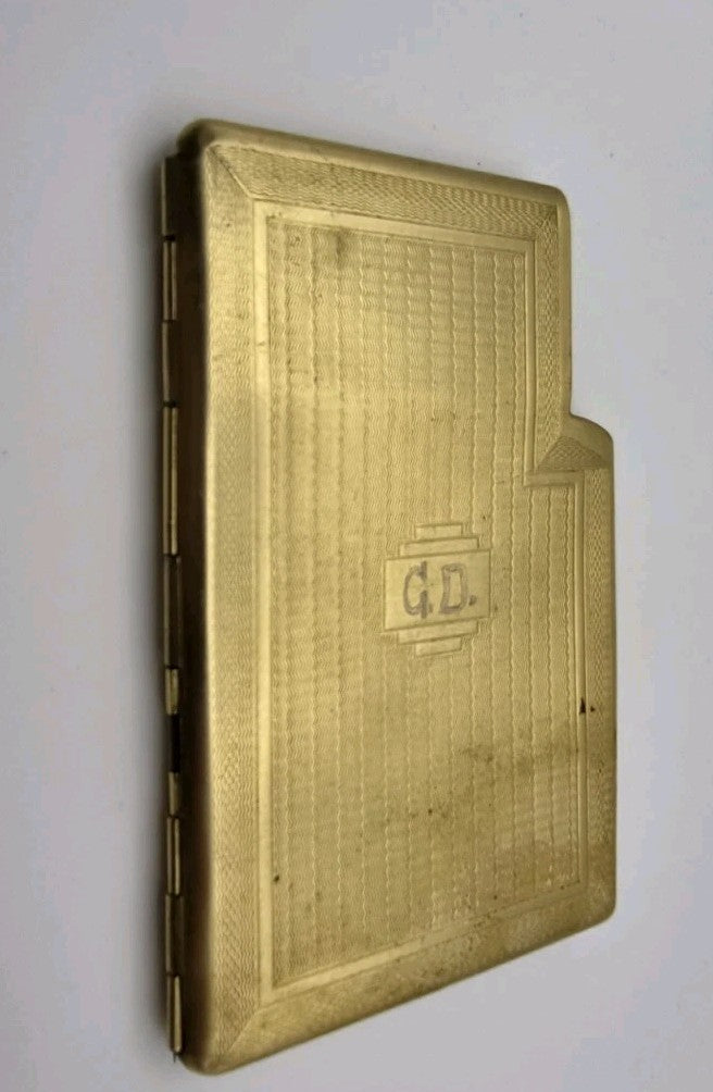 vintage gold-toned metal  cigarette case0