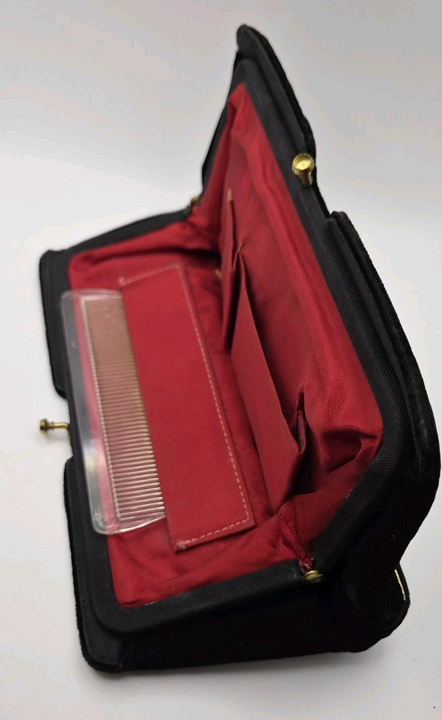 Vintage velvet kiss-lock clutch purse8
