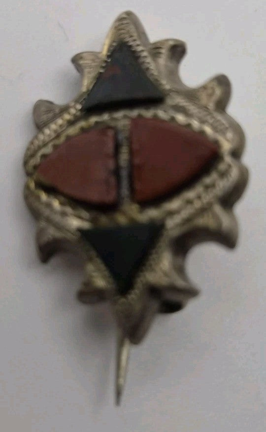 antique Victorian Scottish  pebble  brooch2