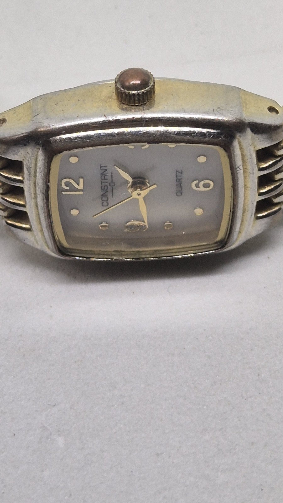 Vintage Constant Ladies Quartz Bracelet Watch Colour Gold10