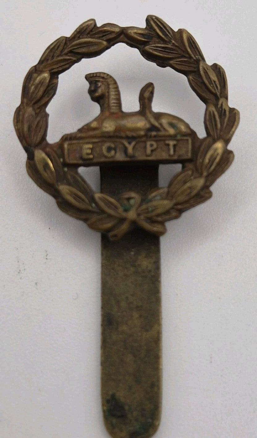 The Gloucestershire Regiment Rear Cap Badge, Fine Vintage Condition0