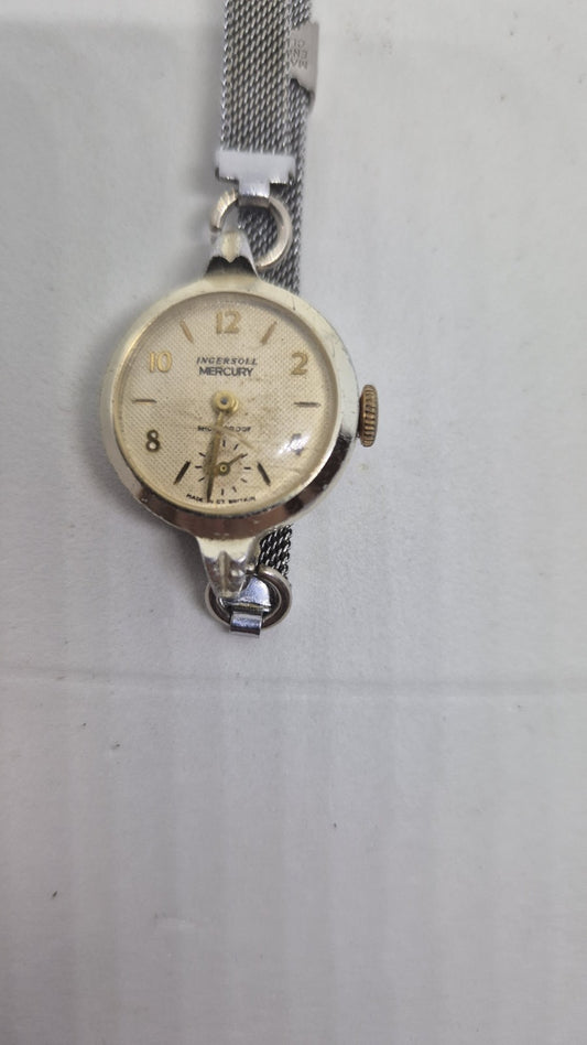 Vintage Ingersoll Mercury  Ladies Mechanical  with Seconds Hand Untested Watch0