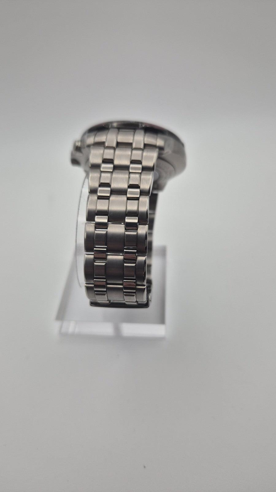 Citizen Red Arrows Skyhawk A.T watch featuring a Titanium case and bracelet5