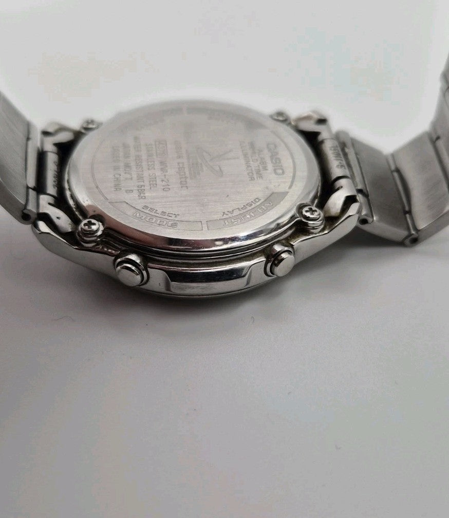 Casio Wave Ceptor WVA-210 wristwatch10