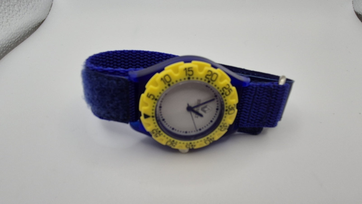 Renault Blue/Yellow Promotional Watch with rotating bezel 11