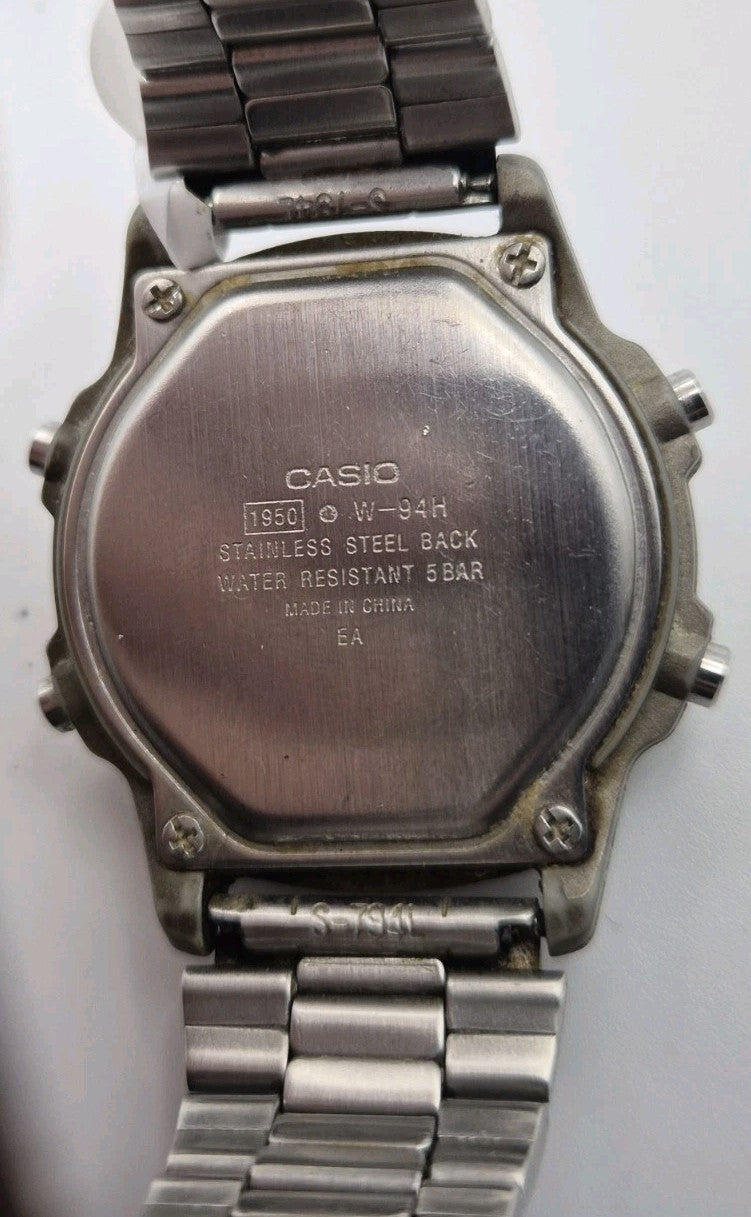 Casio W-94H Digital Illuminator Watch8