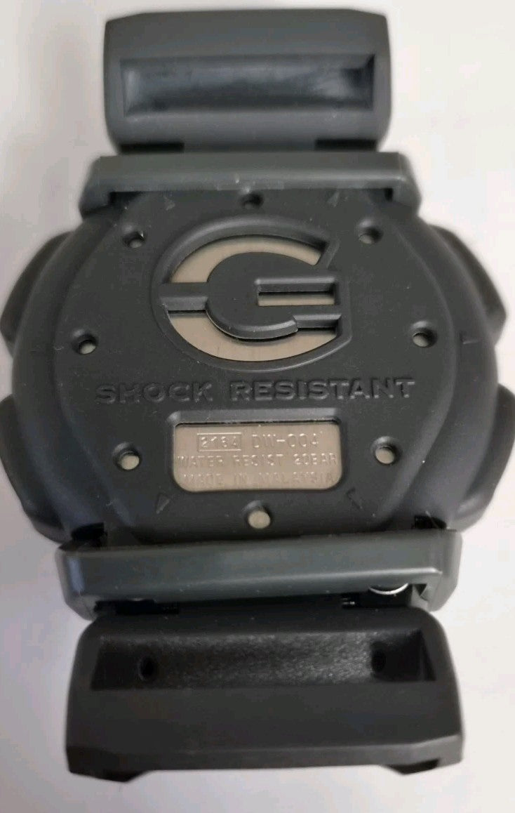 Casio G Shock DW-004 2164 Digital Watch. Working21