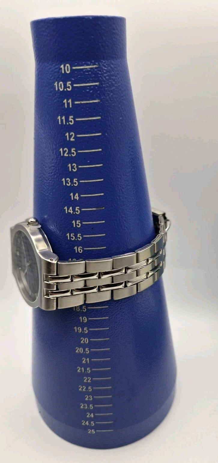 Newbridge Silverware Mens Quartz Watch11