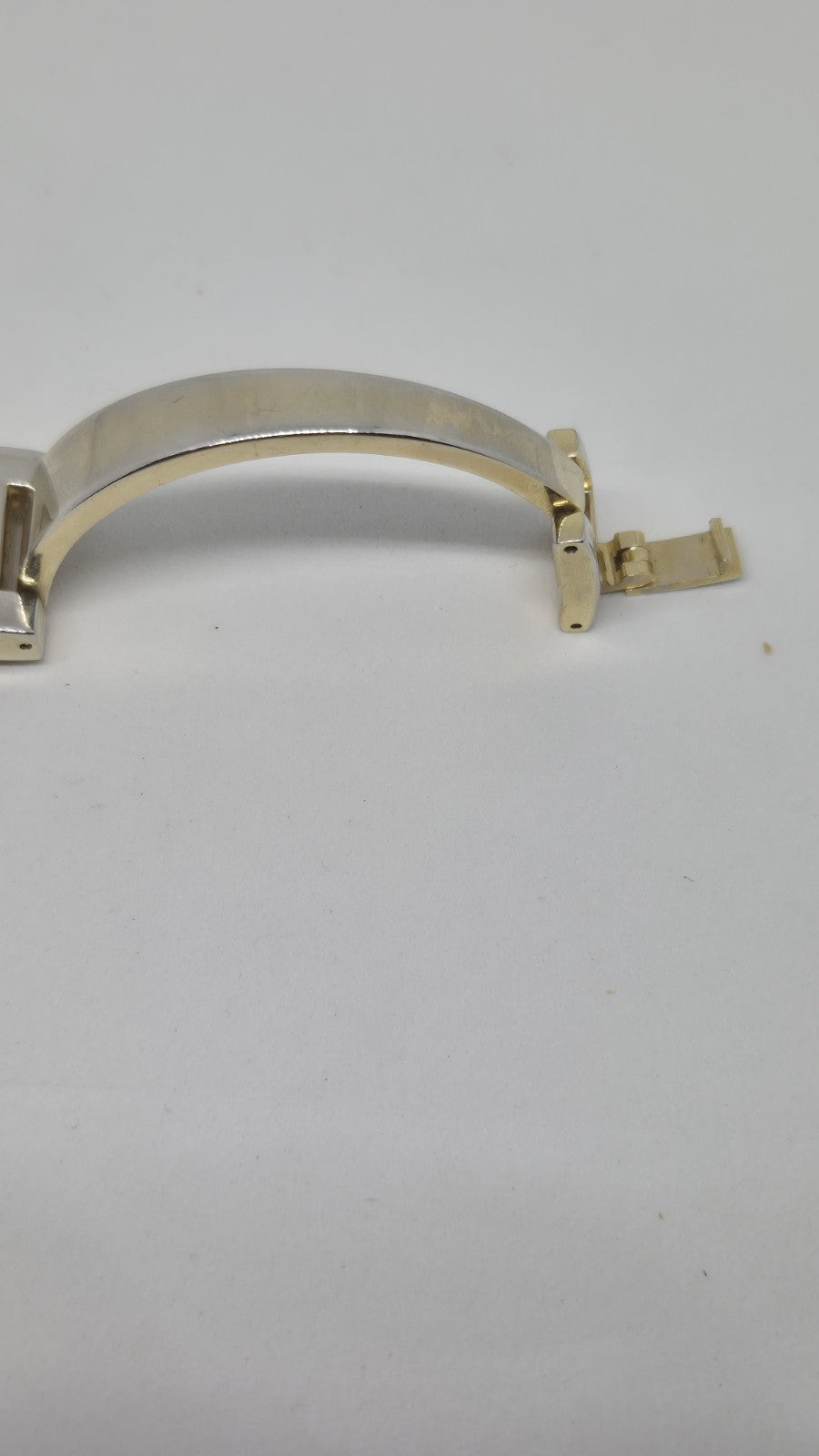 New Look Ladies Gold Tone Wristwatch Excellent Working Order New Battery Fitted7