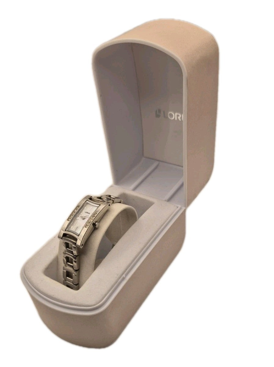 Lorus ladies bracelet watch2