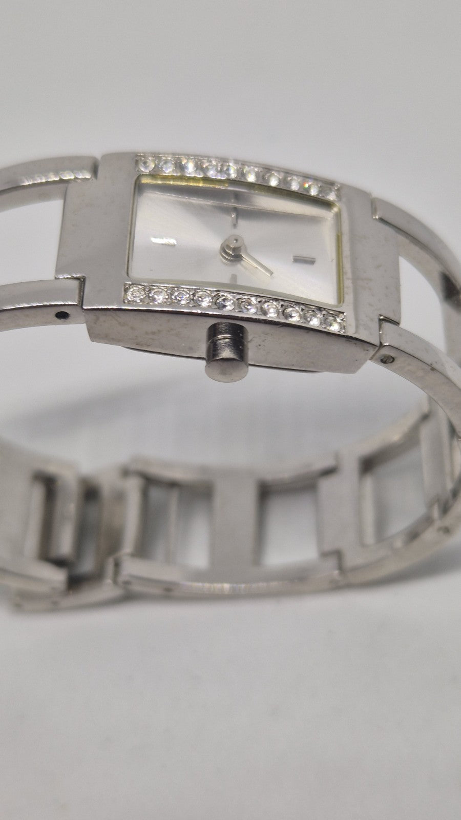 Ladies Quartz Dress Bangle Watch6