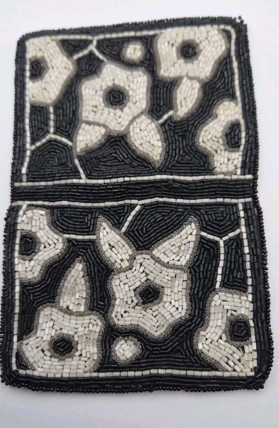 vintage black-and-white seed-beaded coin purse6