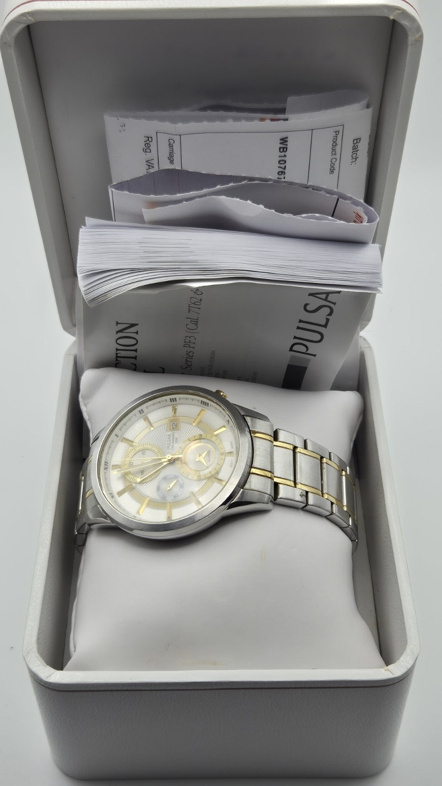 Pulsar YM62-X214 men's quartz chronograph wristwatch13