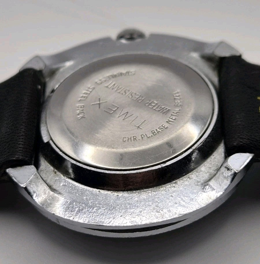 Vintage Timex Watch. Gents. Oval Case. Mechanical. Working11