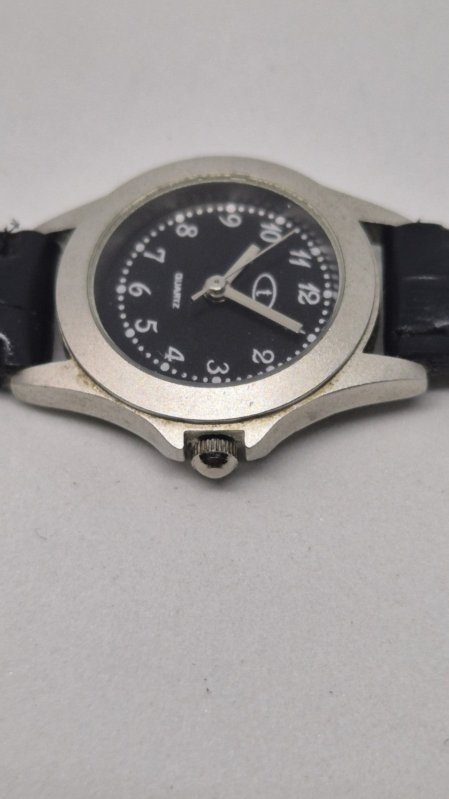 Ladies QUARTZ Watch3