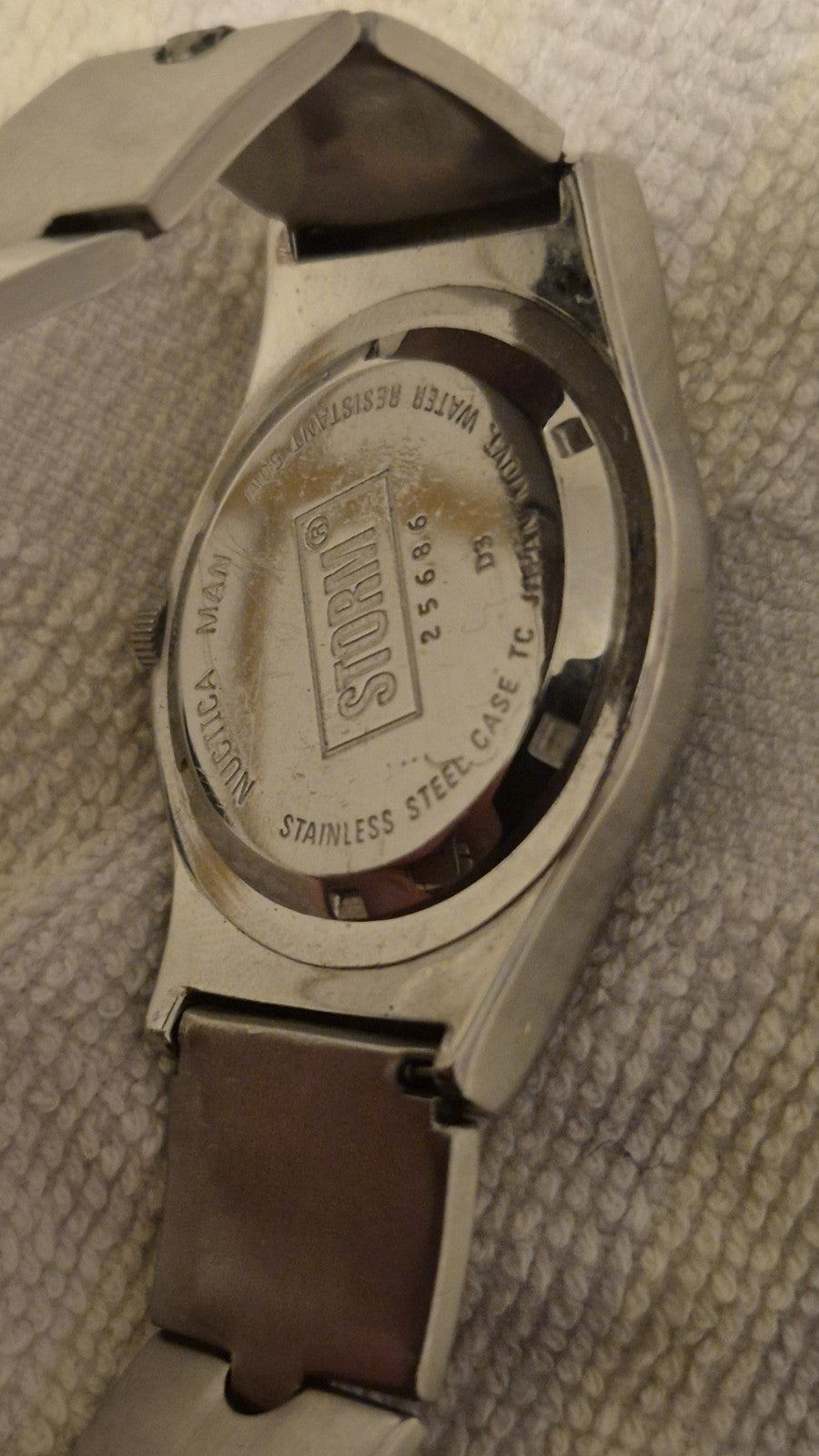 Vintage Storm Quartz Watch6