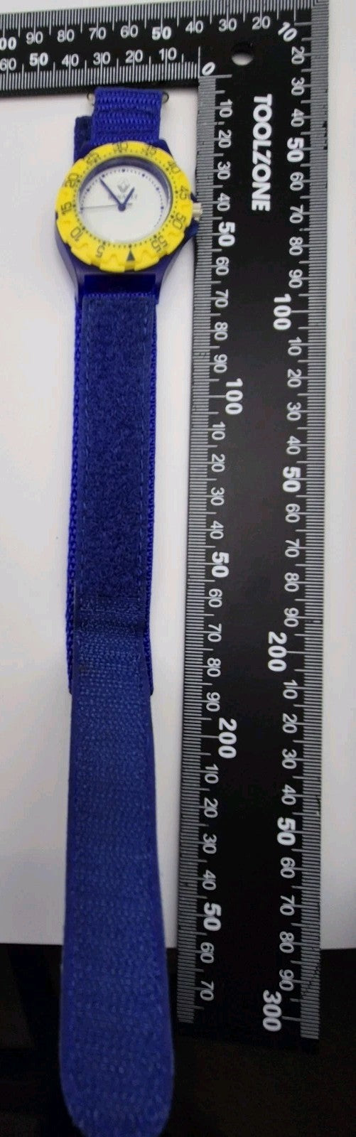 Renault Blue/Yellow Promotional Watch with rotating bezel 15