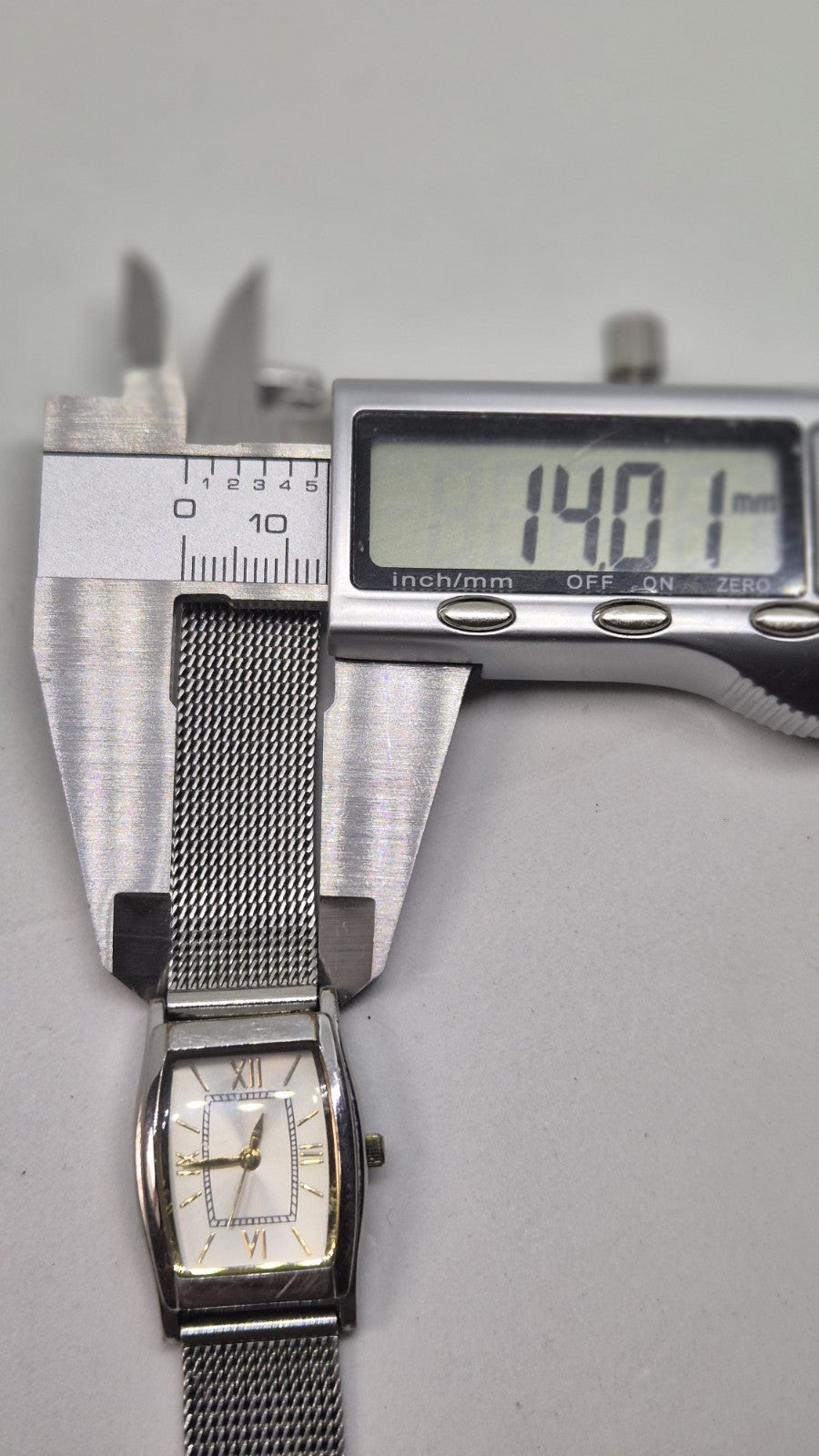 Very Nice Marks and Spencer Quartz Watch Working21