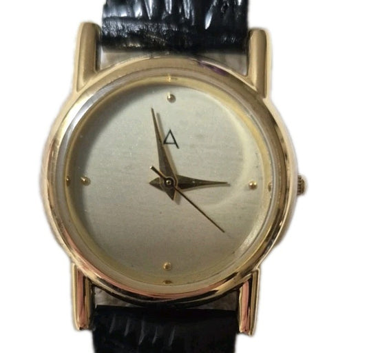 Avon Ladies Quartz Wristwatch0