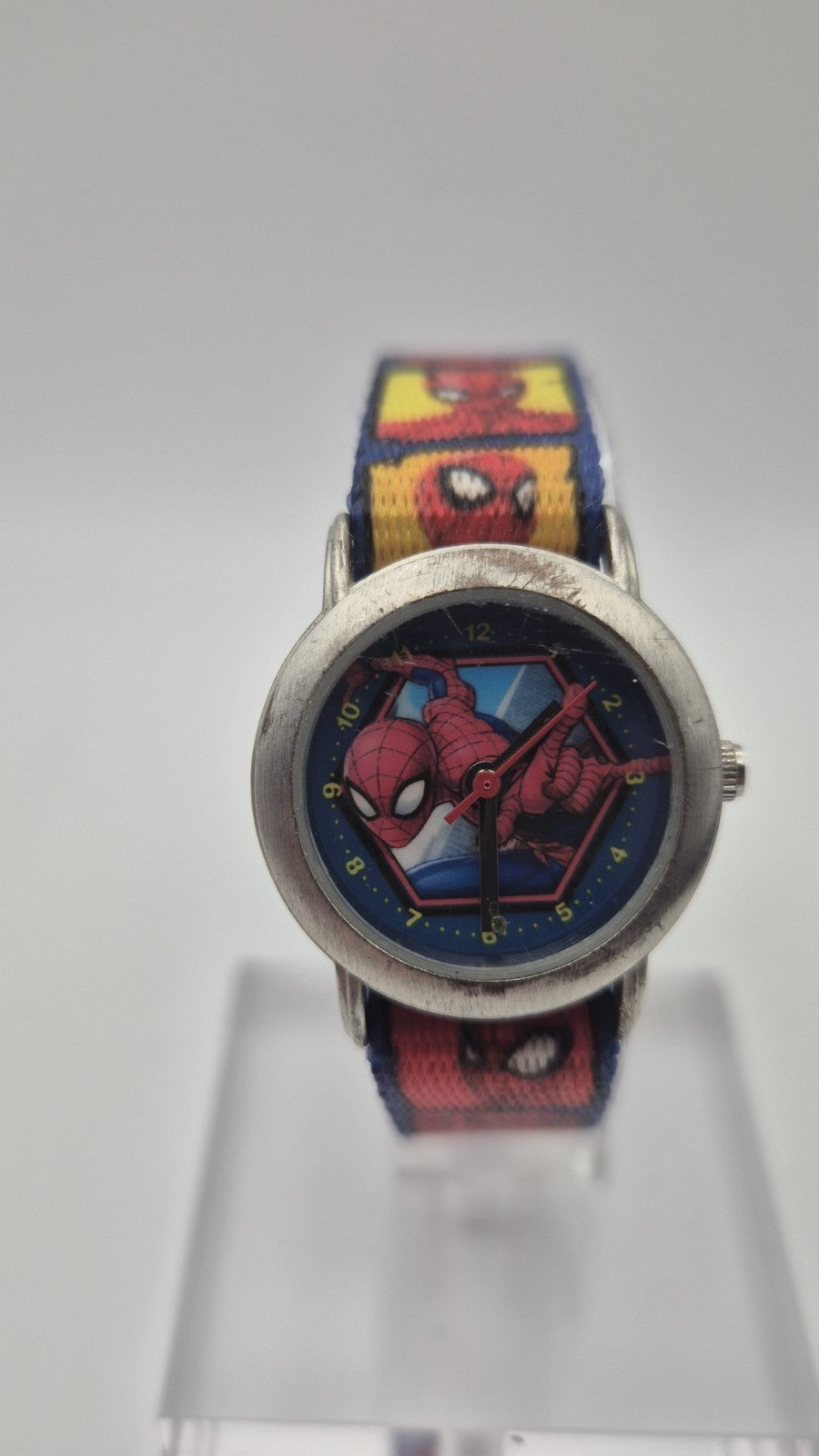 Marvel Spider-Man kids watch featuring a blue nylon strap1