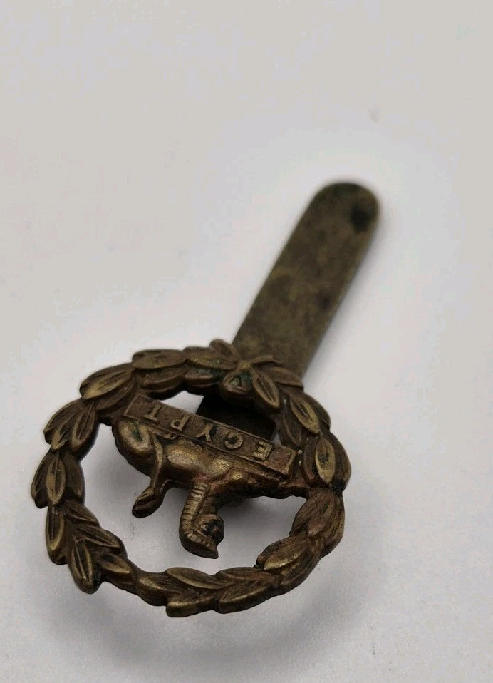 The Gloucestershire Regiment Rear Cap Badge, Fine Vintage Condition3